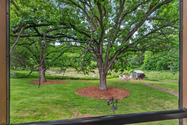 1842 Beecher Drive, Eagan, MN 55122