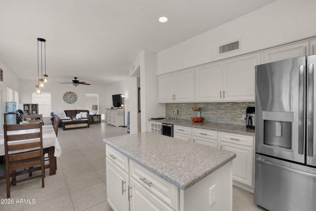 3628 E CEDARWOOD Lane, Phoenix, AZ 85048