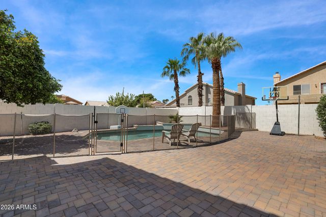 3628 E CEDARWOOD Lane, Phoenix, AZ 85048