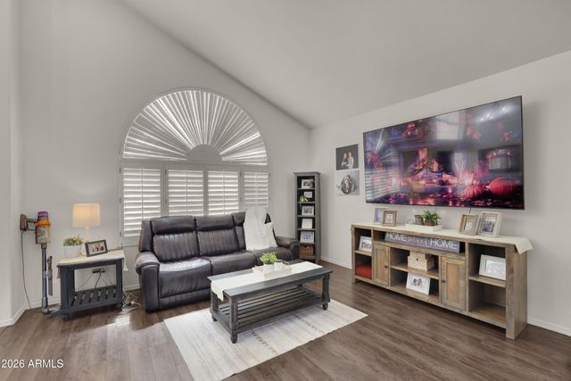 3628 E CEDARWOOD Lane, Phoenix, AZ 85048