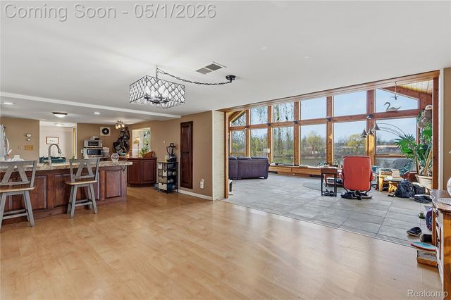 16280 Softwater Lake Drive, Argentine Township, MI 48451