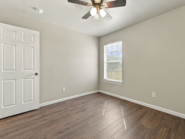 1711 Chenoweth Street, Decatur, TX 76234