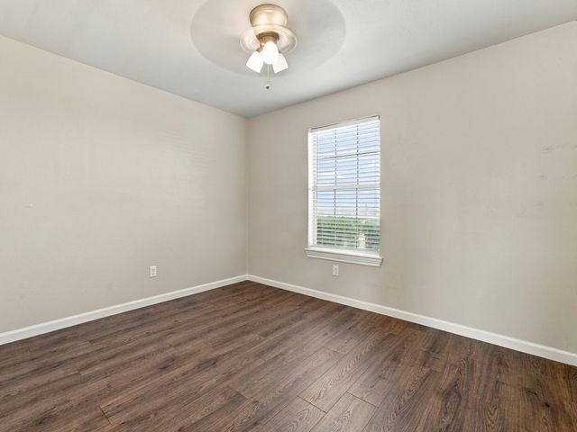 1711 Chenoweth Street, Decatur, TX 76234
