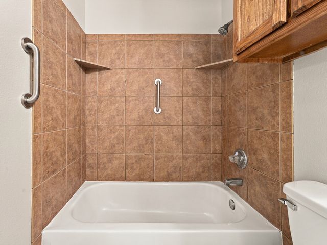 1711 Chenoweth Street, Decatur, TX 76234