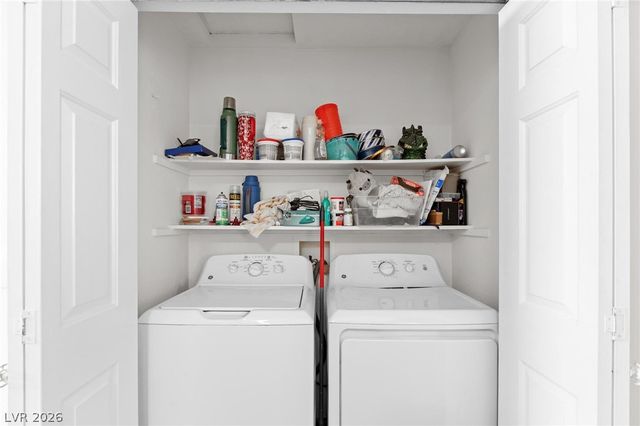 5225 Silverheart Avenue, Las Vegas, NV 89142