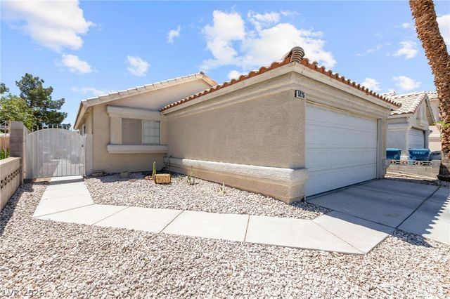 5225 Silverheart Avenue, Las Vegas, NV 89142