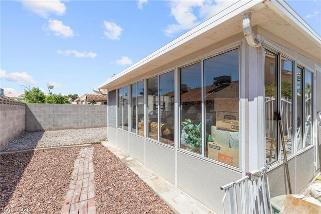 5225 Silverheart Avenue, Las Vegas, NV 89142