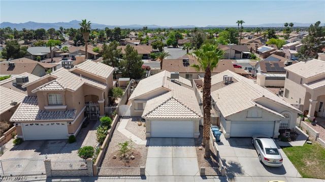 5225 Silverheart Avenue, Las Vegas, NV 89142