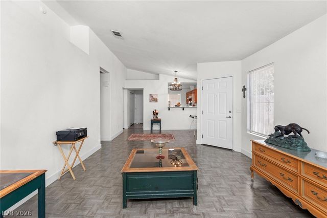 5225 Silverheart Avenue, Las Vegas, NV 89142