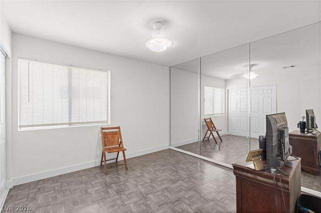 5225 Silverheart Avenue, Las Vegas, NV 89142