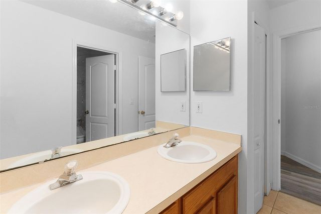 230 FRIESIAN WAY, Sanford, FL 32773