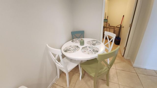 950 Lavers Circle F109, Delray Beach, FL 33444