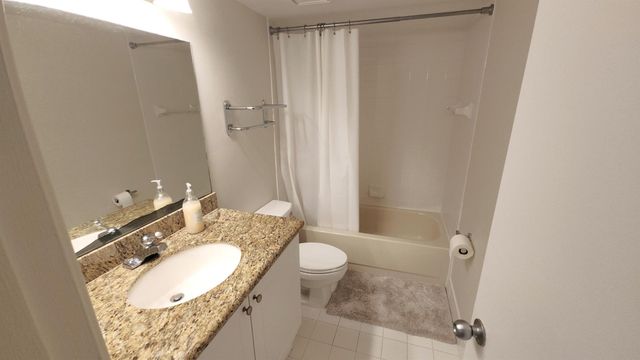 950 Lavers Circle F109, Delray Beach, FL 33444