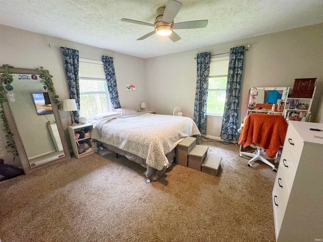 1685 N Old State Road 55, Crawfordsville, IN 47933