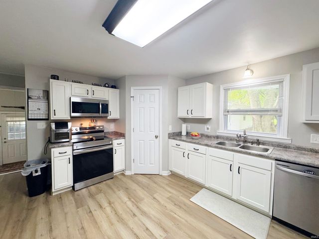 1685 N Old State Road 55, Crawfordsville, IN 47933