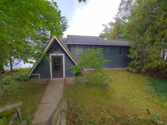 639 N South Long Lake Road, Long Lake Twp, MI 49685