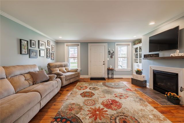 351 Jefferson Avenue, Perinton, NY 14450