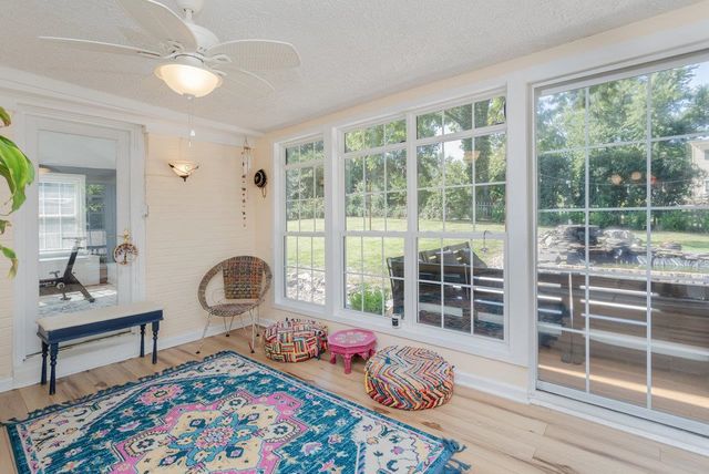 33 PORT REPUBLIC RD, Harrisonburg, VA 22801