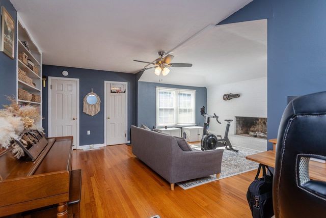 33 PORT REPUBLIC RD, Harrisonburg, VA 22801