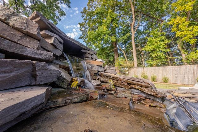 33 PORT REPUBLIC RD, Harrisonburg, VA 22801