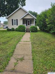 1805 N Logan Street, Fremont, NE 68025