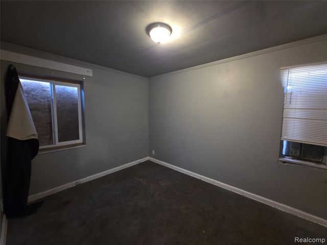 9103 Manor Street, Detroit, MI 48204