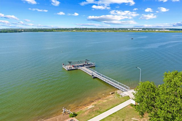 6004 Lakehurst Drive, Arlington, TX 76016