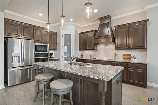 502 Oak Drive, Troy, TX 76579