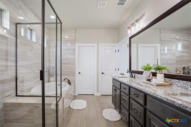 502 Oak Drive, Troy, TX 76579