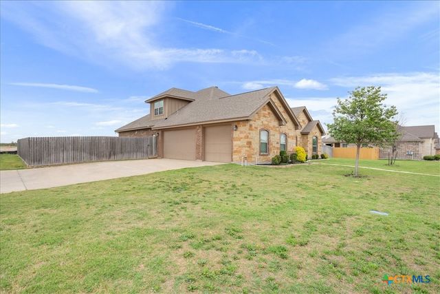 502 Oak Drive, Troy, TX 76579
