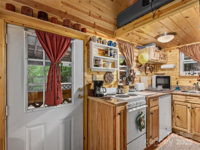 1415 Upper Browns Creek Road, Burnsville, NC 28714