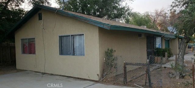 16043 Juniper, Hesperia, CA 92345