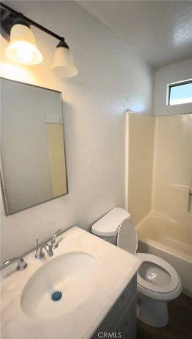 16043 Juniper, Hesperia, CA 92345