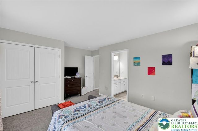 403 Corey Court, Upper Nazareth Twp, PA 18064