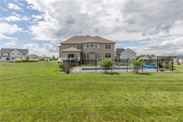 403 Corey Court, Upper Nazareth Twp, PA 18064