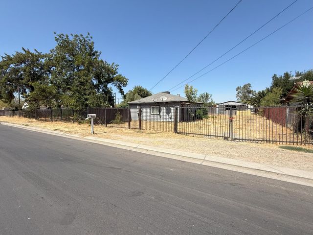 4021 Anna Ave, Keyes, CA 95328