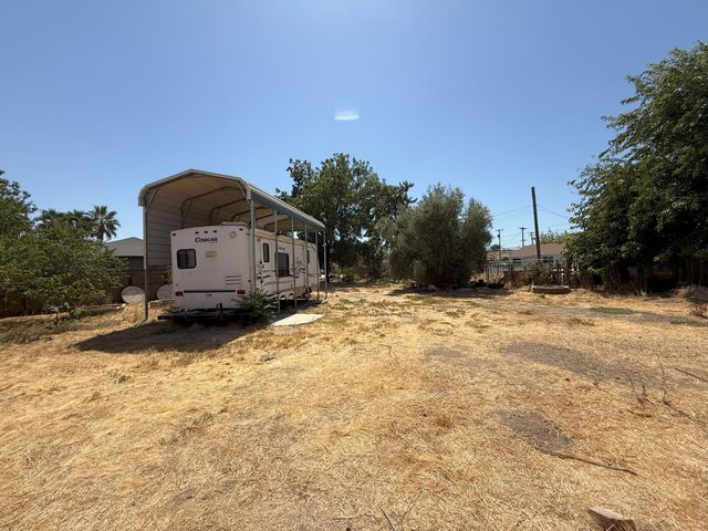 4021 Anna Ave, Keyes, CA 95328