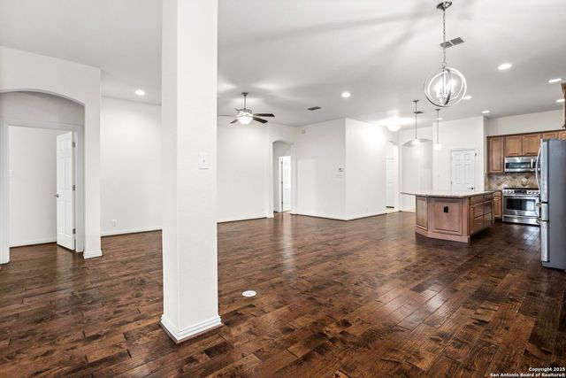 25741 Two Springs, San Antonio, TX 78255