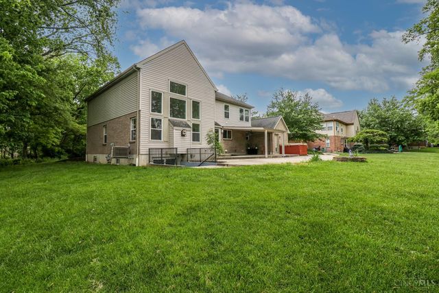 415 Forest Edge Drive, South Lebanon, OH 45065