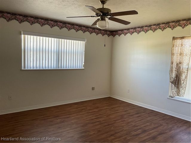 216 Chicago Way NE, Lake Placid, FL 33852