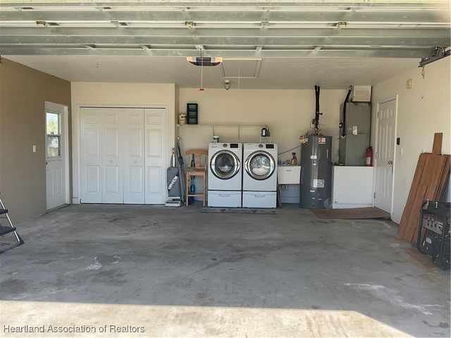 216 Chicago Way NE, Lake Placid, FL 33852