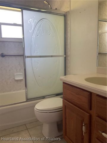 216 Chicago Way NE, Lake Placid, FL 33852