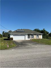 216 Chicago Way NE, Lake Placid, FL 33852