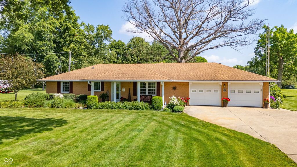 1800 E 650 N, Alexandria, IN 46001
