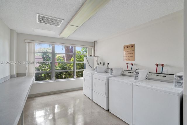 10777 W Sample Rd 718, Coral Springs, FL 33065