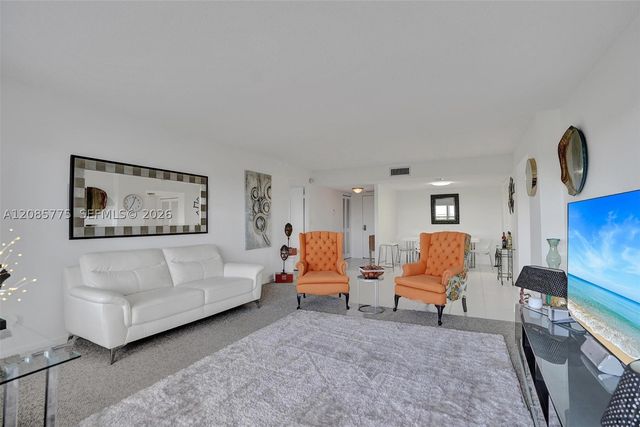 10777 W Sample Rd 718, Coral Springs, FL 33065