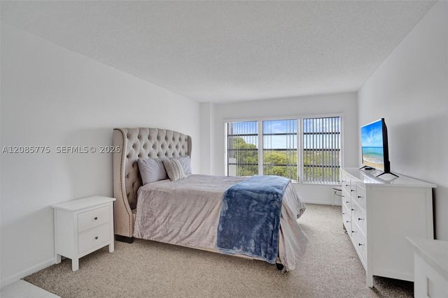 10777 W Sample Rd 718, Coral Springs, FL 33065