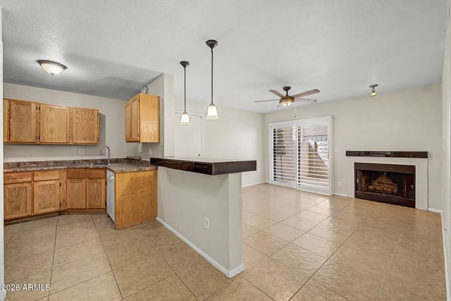 533 W GUADALUPE Road 1046, Mesa, AZ 85210