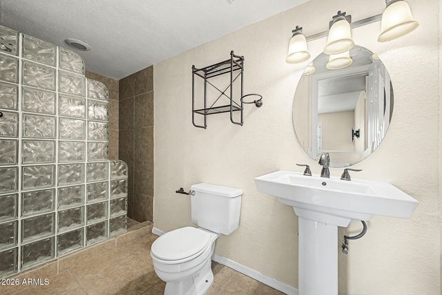 533 W GUADALUPE Road 1046, Mesa, AZ 85210