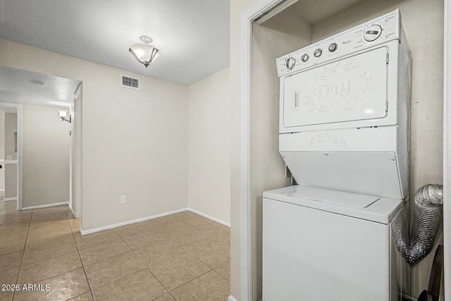 533 W GUADALUPE Road 1046, Mesa, AZ 85210